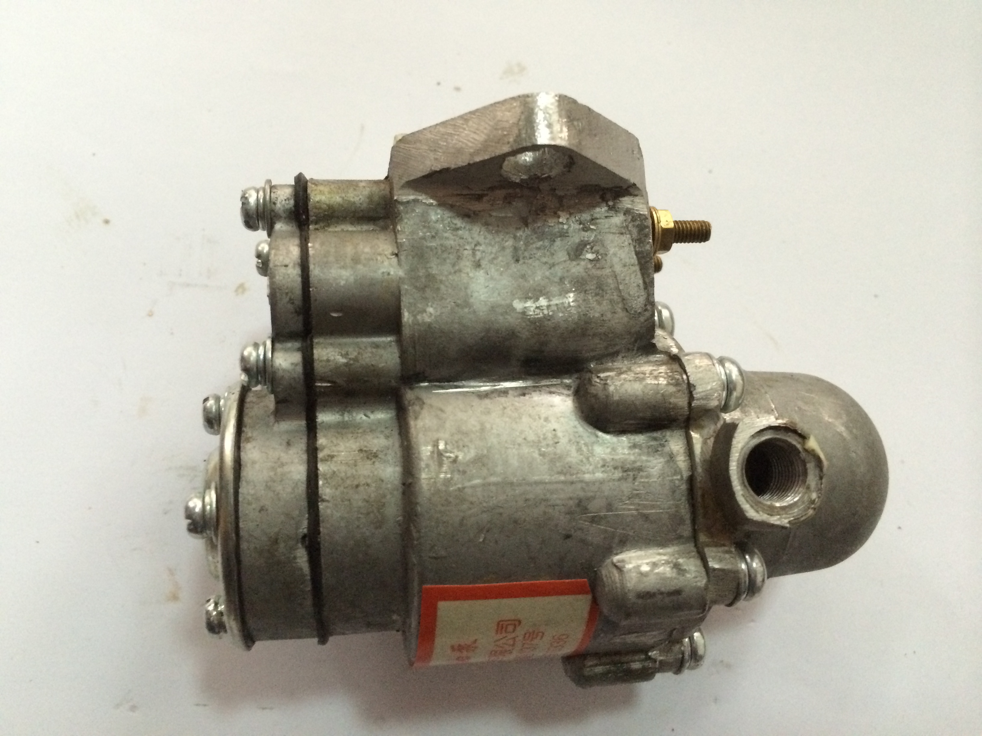 沈陽機(jī)床沈一車床廠配件QB211AC////電動(dòng)油泵